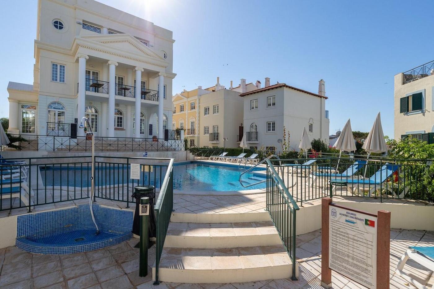 Charming Triplex T2 In The Old Village Vilamoura Quarteira Bagian luar foto