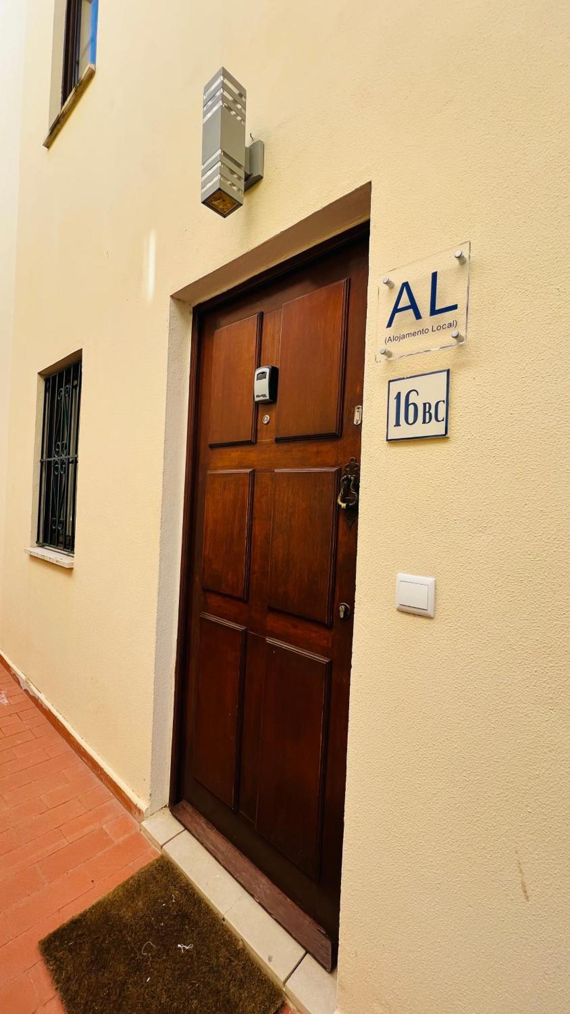 Charming Triplex T2 In The Old Village Vilamoura Quarteira Bagian luar foto